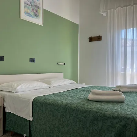 Hotel Morena 2*